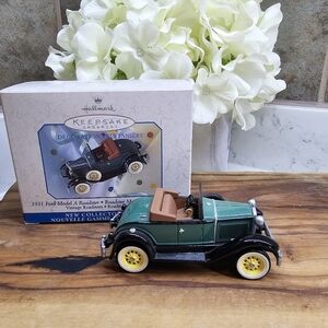 Hallmark Keepsake Ornament Vintage Roadster Series 1931 Ford Model A Roadster